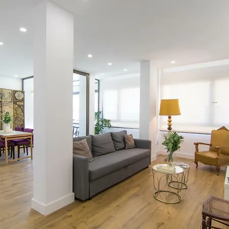 Apartment Homeforguest Stylish And Modern Overlooking Las Canteras *