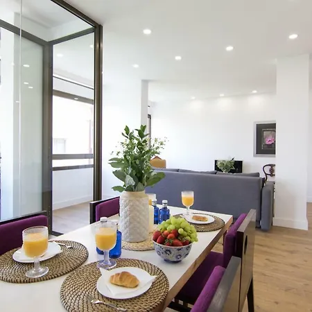 Homeforguest Stylish And Modern Overlooking Las Canteras Apartment *