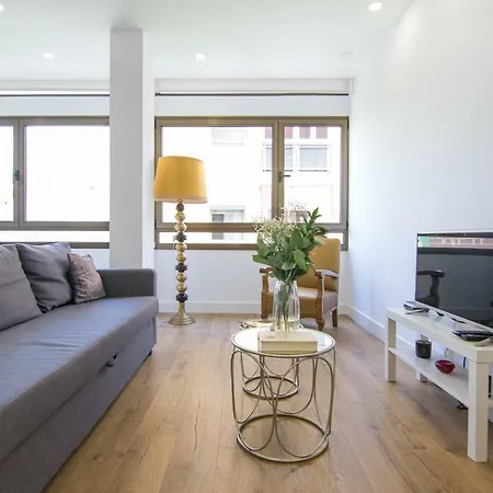 Homeforguest Stylish And Modern Overlooking Las Canteras * Las Palmas de Gran Canaria